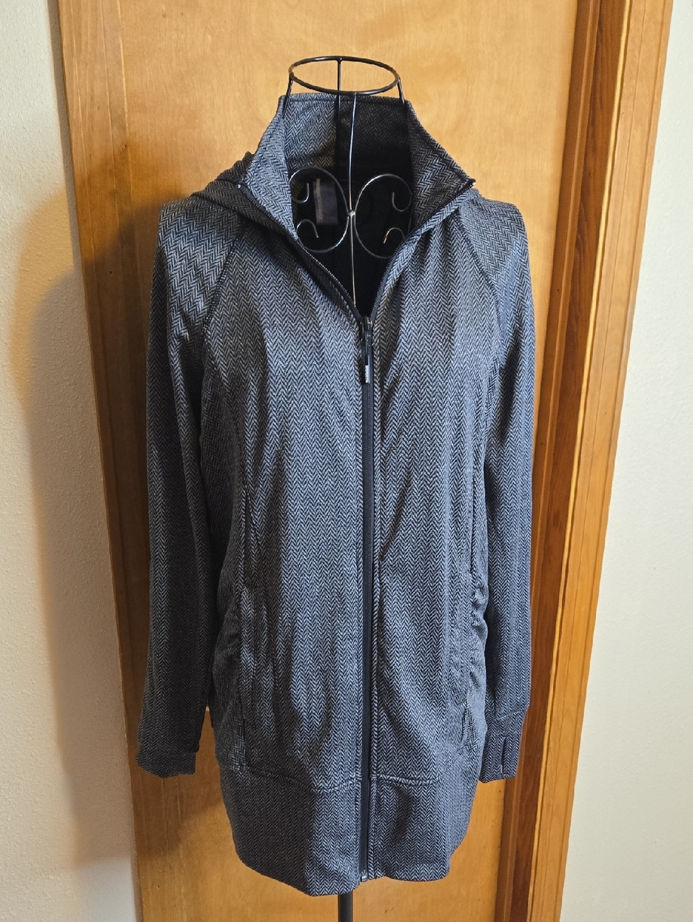 Mondetta Black and Gray Herringbone Zip Hoodie